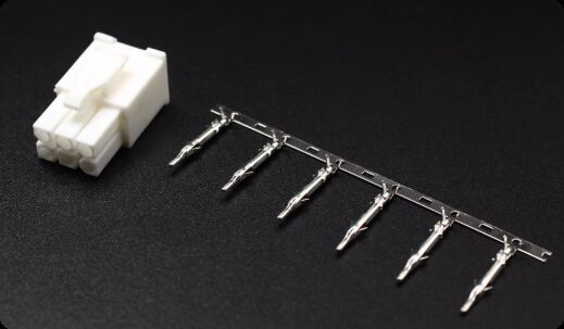 6-pin Servo Motor Connector with Crimp/Solder Termination and 1000V Voltage Rating for Industrial Automation